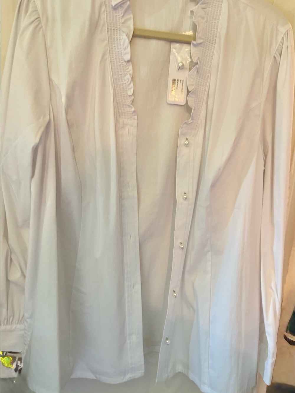 Soft Surroundings Classic White Ruffled Collar Shirt with pearl buttons